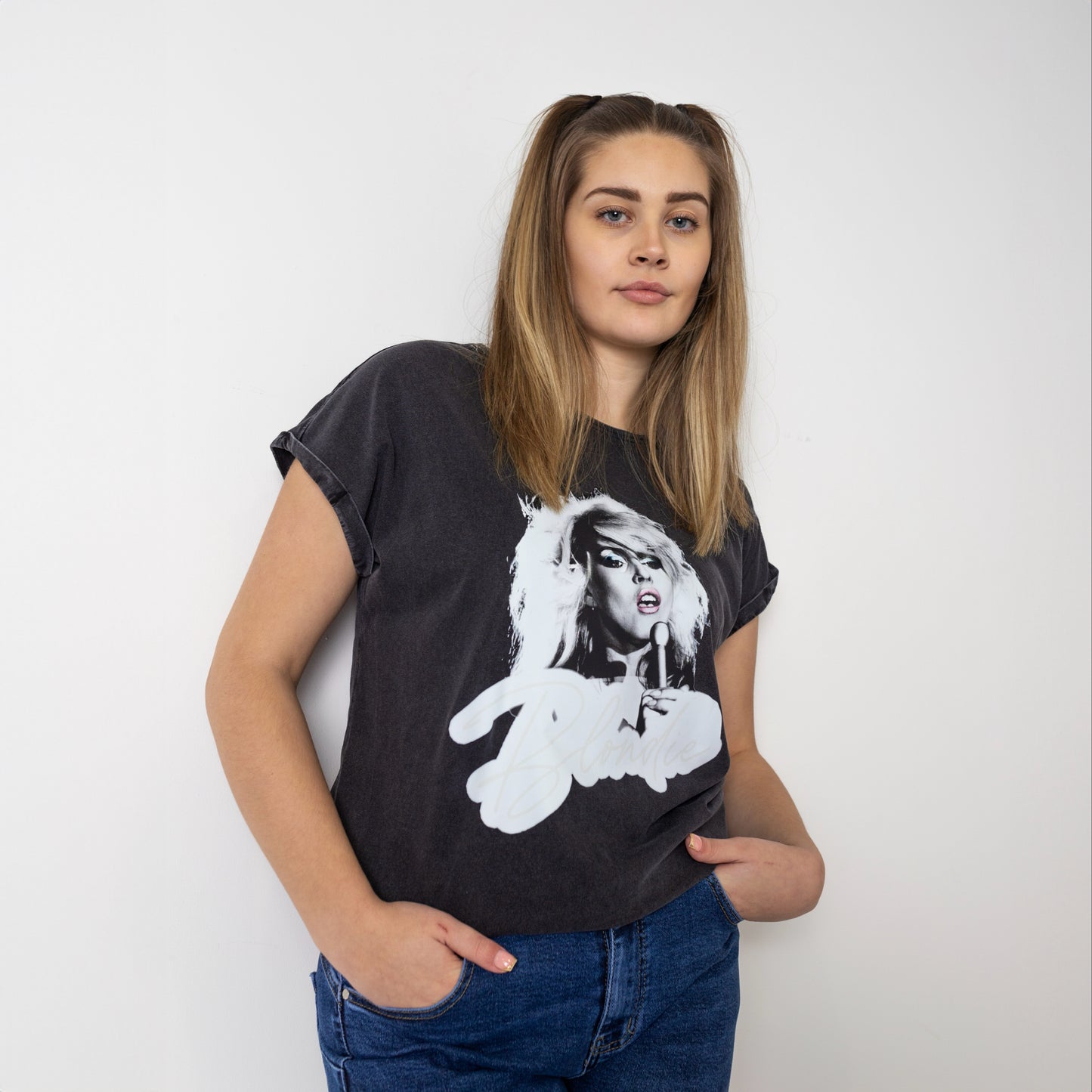 Black Capped Sleeve Blondie T-Shirt (KTBOU EXCLUSIVE)